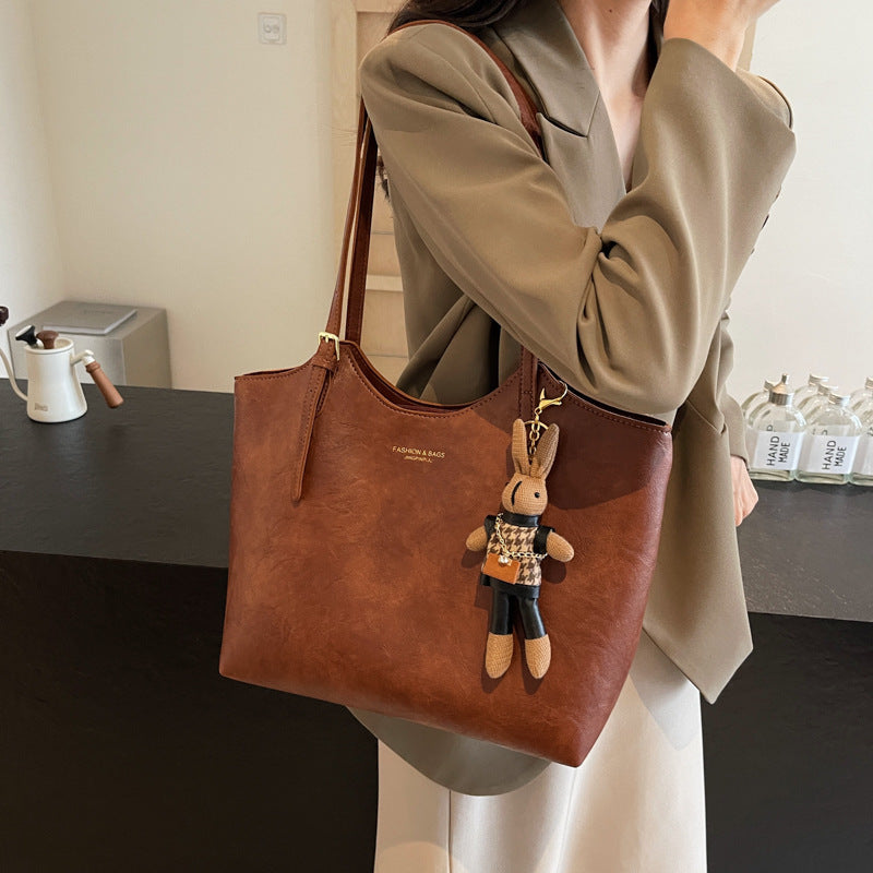 Kathrin - Stilvolle, vegane Handtasche mit viel Stauraum