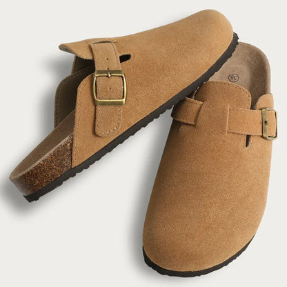 Herren Suede Slipper im Old Money Stil