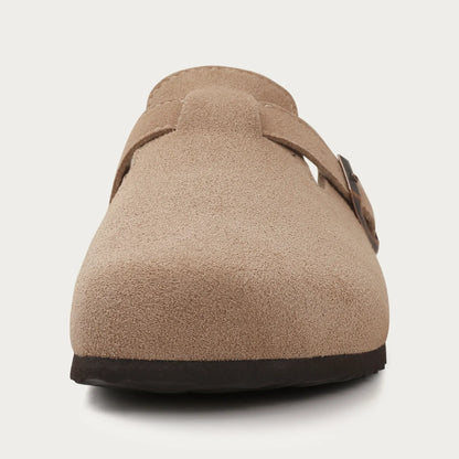 Herren Suede Slipper im Old Money Stil