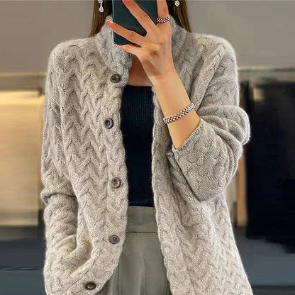 Dona | Strickjacke Wärme & Stil