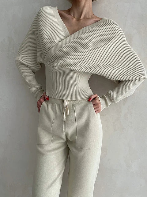 Inaya™ – Off Shoulder Strickset